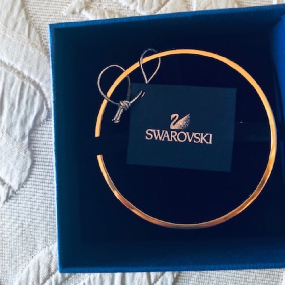 Swarovski bangle bracelet NWT - Picture 2 of 8